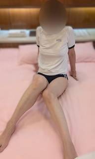 5707557.jpg (14KB)