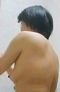 5740148.jpg (469KB)